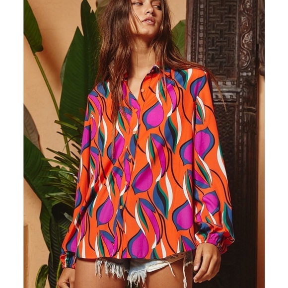 💜💜💜BUCKETLIST Grovy Colorful Blouse💜💜💜 - Picture 3 of 11